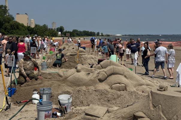 2025 Wisconsin Sand Sculpting Festival Crowd