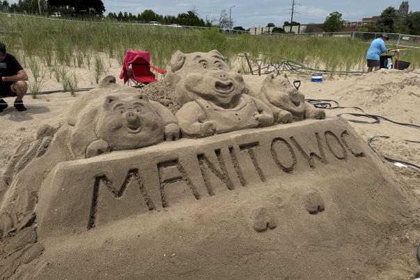 Manitowoc 2024 Wisconsin Sand Sculpting Festival Sculpture