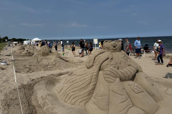 Dottie 2024 Wisconsin Sand Sculpting Festival Sculpture