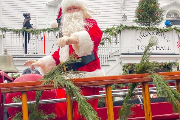 Christmas in Edgartown | A Martha's Vineyard Tradition