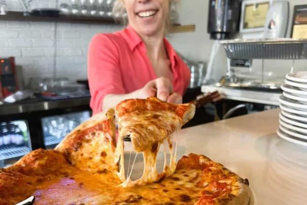 Algonquin Pizza