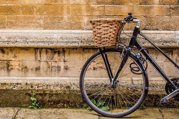 Planning for Future Events in Cambridge - Hubs, Spokes and Hybrid