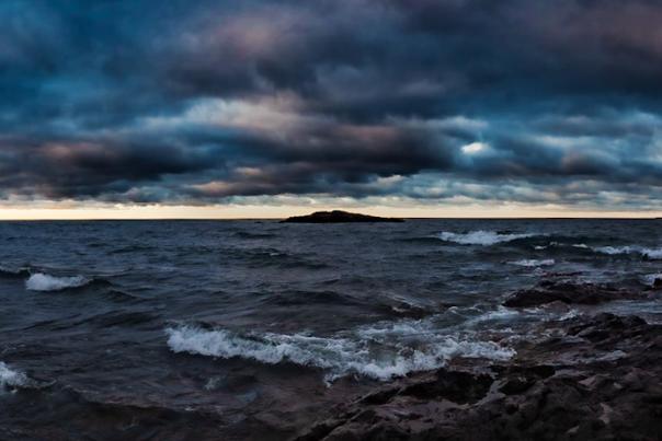 A moody view of Lake Superior, located in the Upper Peninsula of Michigan