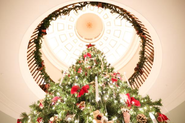 Georgia's Old Governor's Mansion Christmas tree