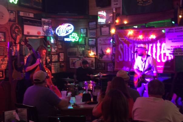 live music in a dimly lit restaurant