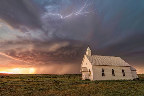 Nara Visa Thunderstorm