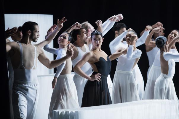 Ballet Hispanico in CARMEN.maquia