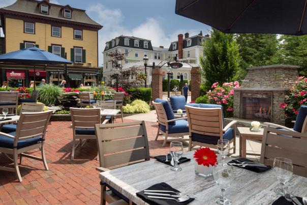 Outside Patio Hotel Viking TMD