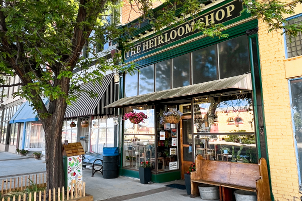 Ratón’s Heirloom Shop feels like a throwback.
