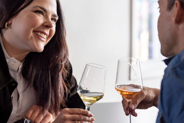 Explore the romantic wine trails and charming vineyards of New Mexico.