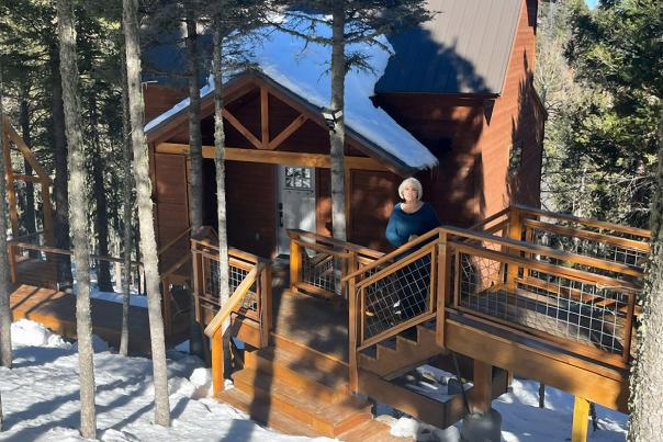 Meet Nanci Bush at Ridgewalk Treehouse.