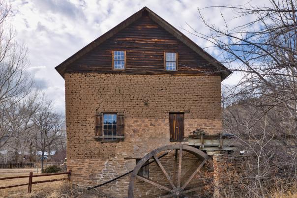 Mora Valley, Cleveland Roller Mill