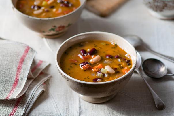 Three Sisters Bean Stew by Chef Freddie J. Bitsoie