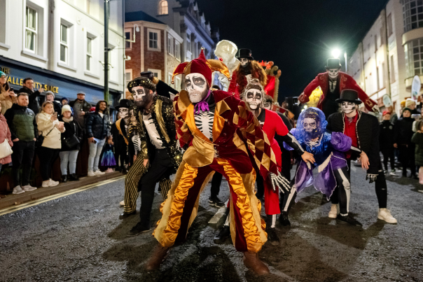 Costumed performers at Derry Halloween Festival, Derry~Londonderry.
