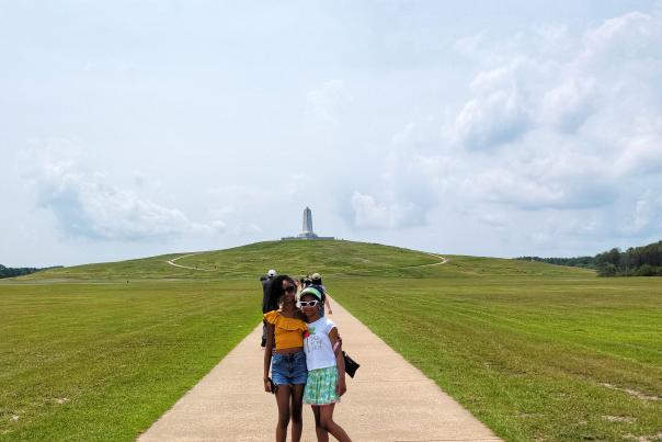 blog mom and daughter