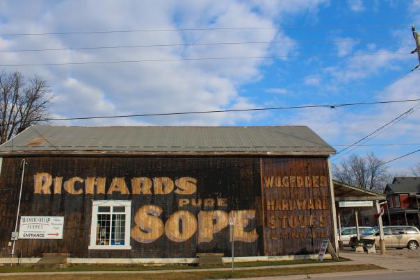 Workshop supply building