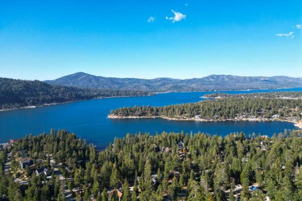 Obove image of Big Bear lake