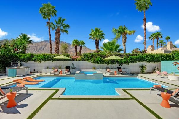 Oasis rental soronto retreat