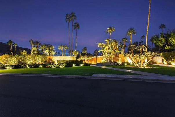 dinahShoreEstateFront