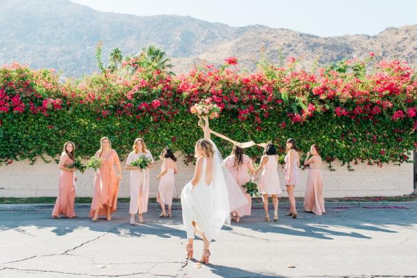 retro-mod-palm-springs-wedding credit Cara Robbins Studio