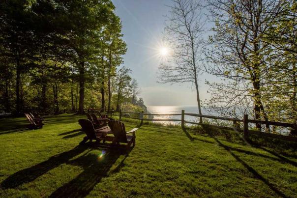 Stunning Lakeside Views on Lake Erie