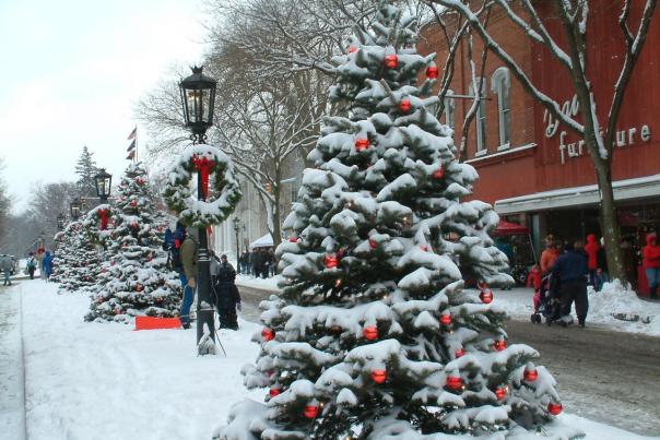 Holiday Charm Along Pennsylvania’s Main Streets