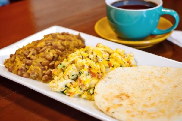 Cafe de Columbia Food