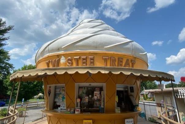 Ice cream shop shaped like an ice cream cone
