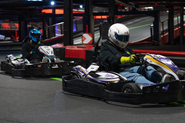 R1 Indoor Karting header