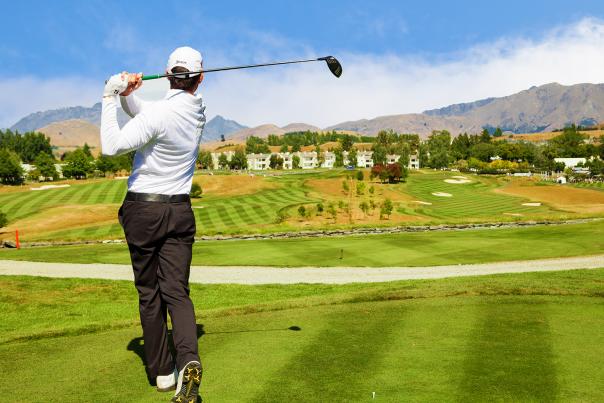 Teeing off at the NZ Open, Millbrook Resort