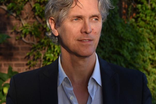 Sunset Signature Series Returns with Robert Burke Warren and Casey Noel