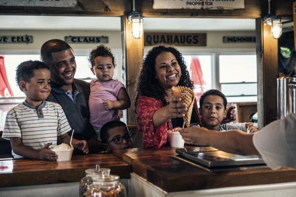 Family Ordering From Monahan’s Clam Shack In Rhode Island