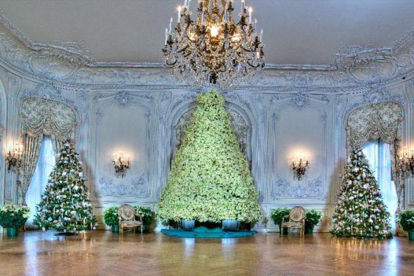 Christmas at the Mansions