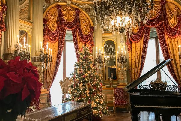 Breakers Mansion at Christmas
