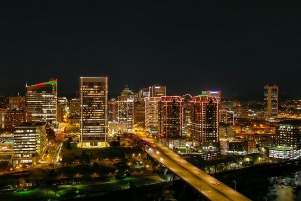 Your Guide to Holiday Lights in Downtown Richmond, VA