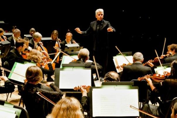 Toronto Symphony Performs in Rochester, NY