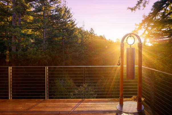 Sunset-at-the-outdoor-deck-at-canyon-ranch-woodside