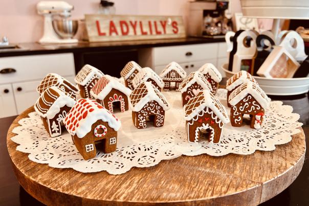 gingerbread houses
