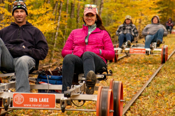 Fall Foliage Blog Header