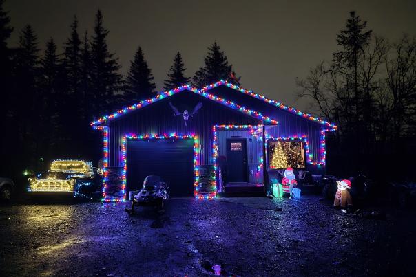 2024 Holiday Decoration Contest