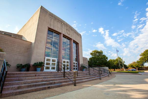 A photo of Louisiana State Exhibit Museum