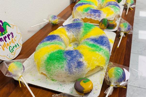 bakery lore king cake