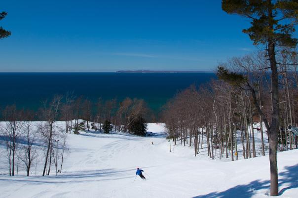 Bay Mountain
