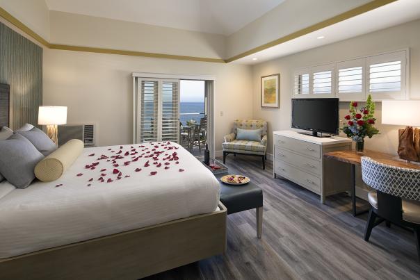 Pool view king upper level room at Inn at the Cove
