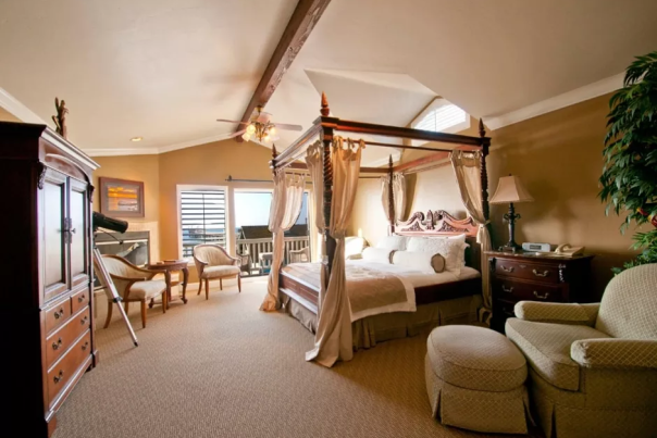 On the Beach Bed & Breakfast