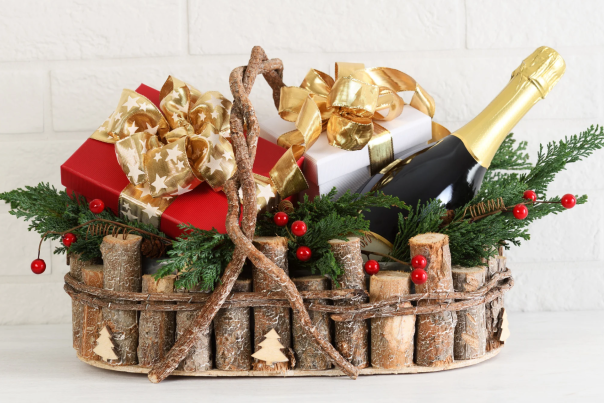 2024HolidayGiftGuide_SonomaValley