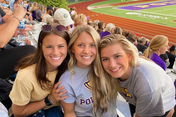 Girls at UWSP football game