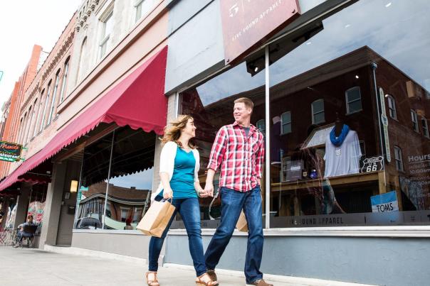 Couple shopping downtown