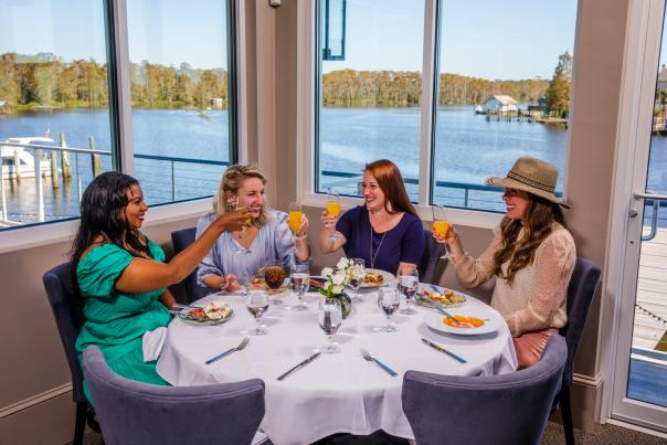 Waterfront Dining at Tchefuncte's