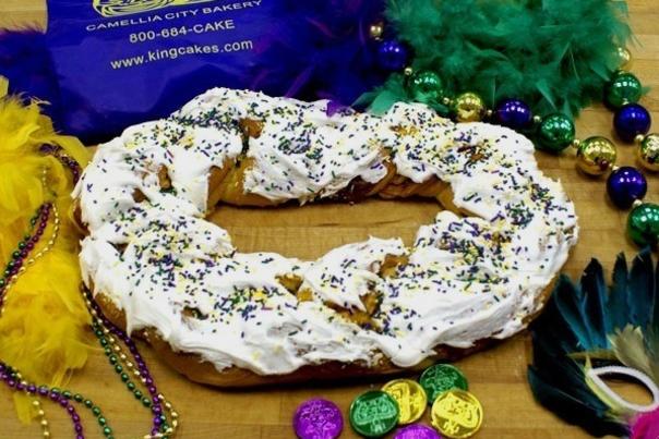 Camellia City Bakery Randazzo's King Cake